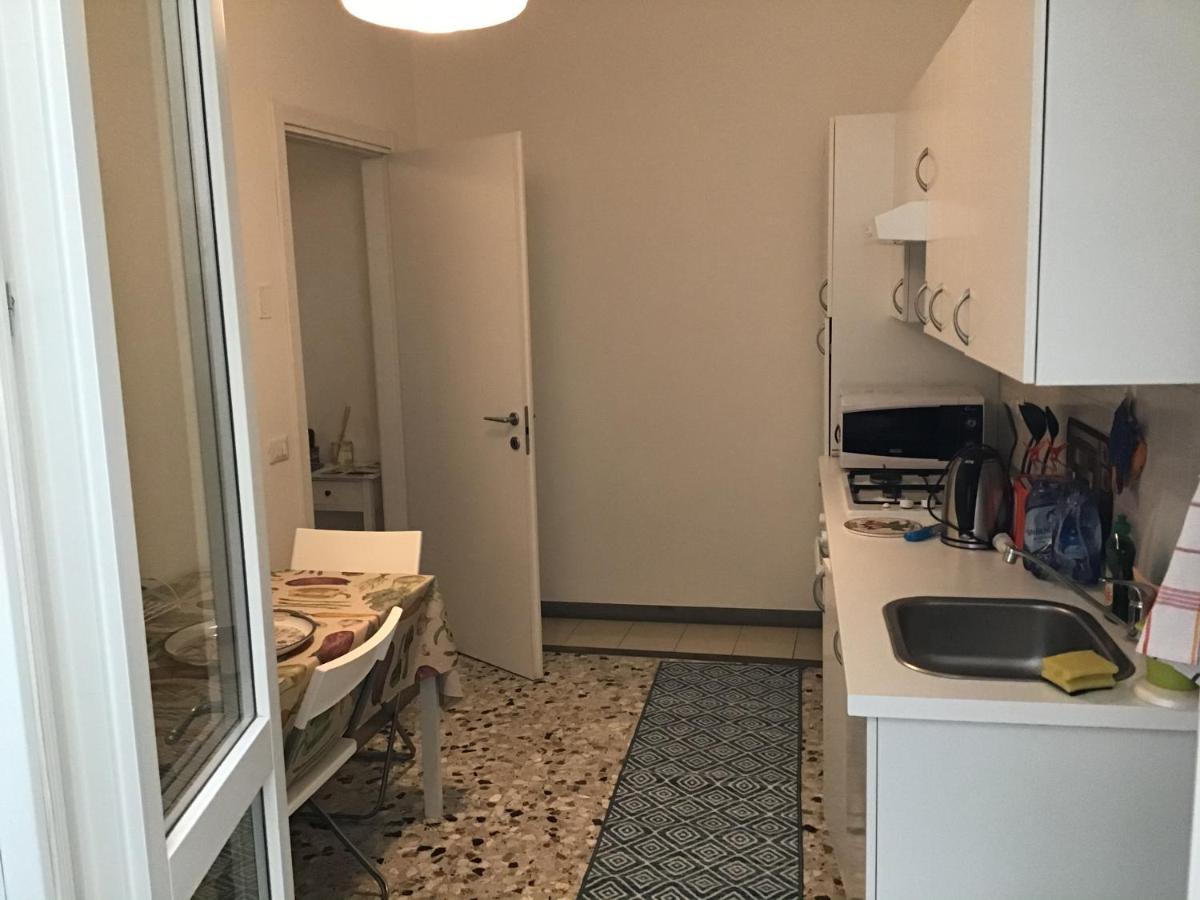 A Due Passi Da Giulietta-Casa Montecchi Vérone Extérieur photo